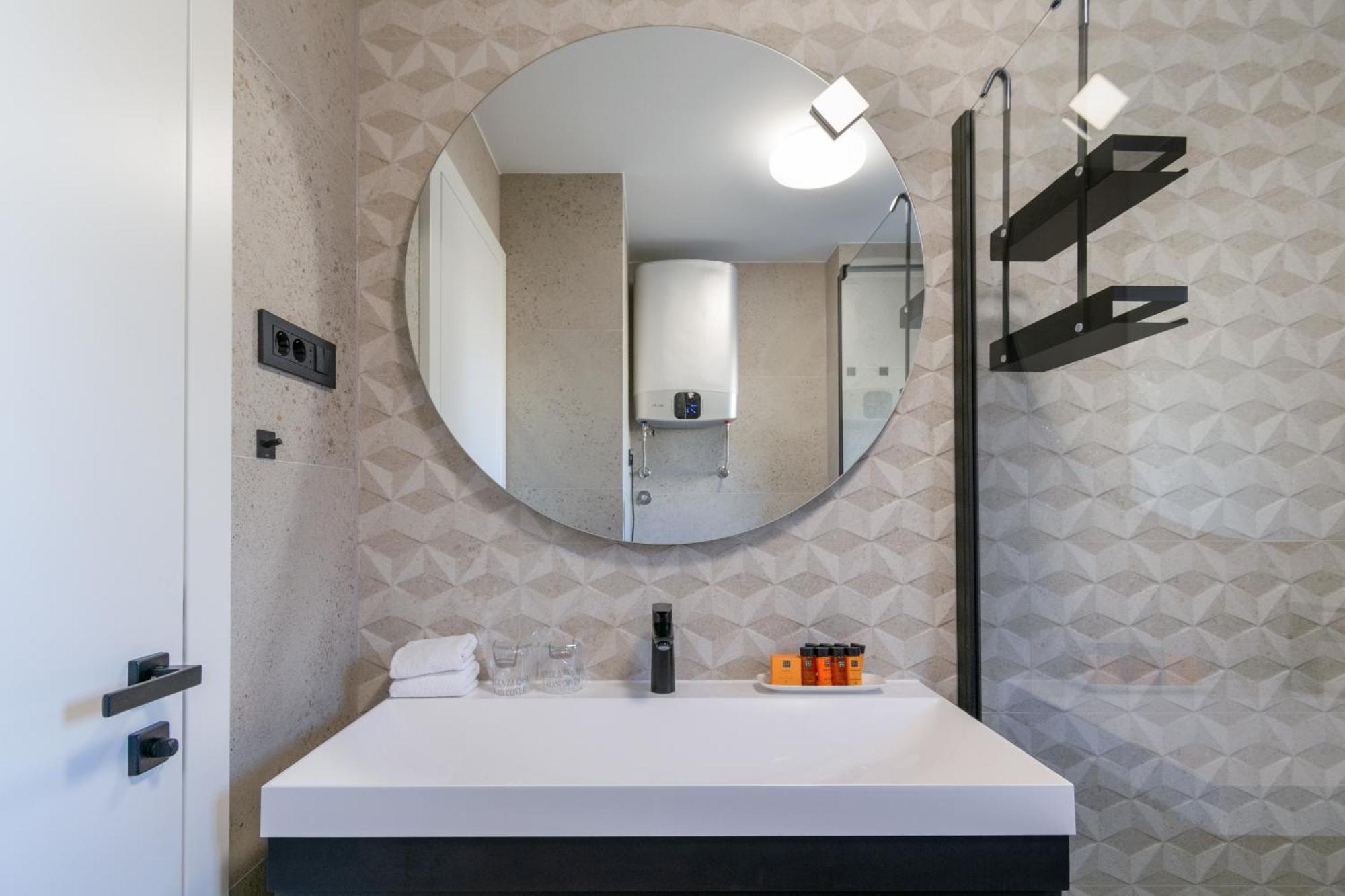 Lux Apartment Aleo Makarska Bagian luar foto